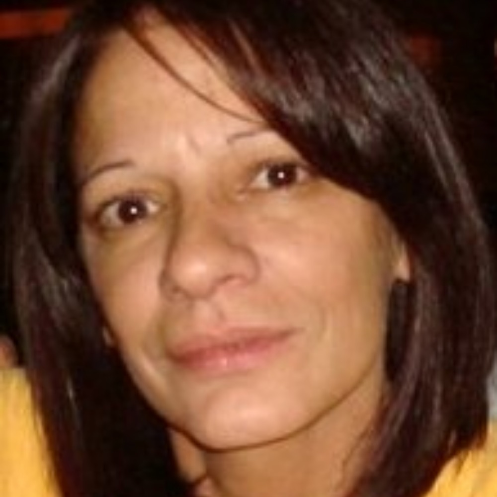 Meet your Posher, Lourdes